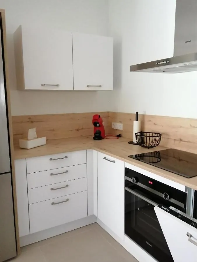Prachtig Gelijkvloers Appartement Met Verwarmd Zwembad & Fitness Palm-mar 0*,  Spain